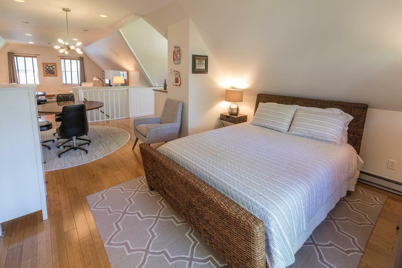 Appartamento The Carriage House Loft Kingston Esterno foto